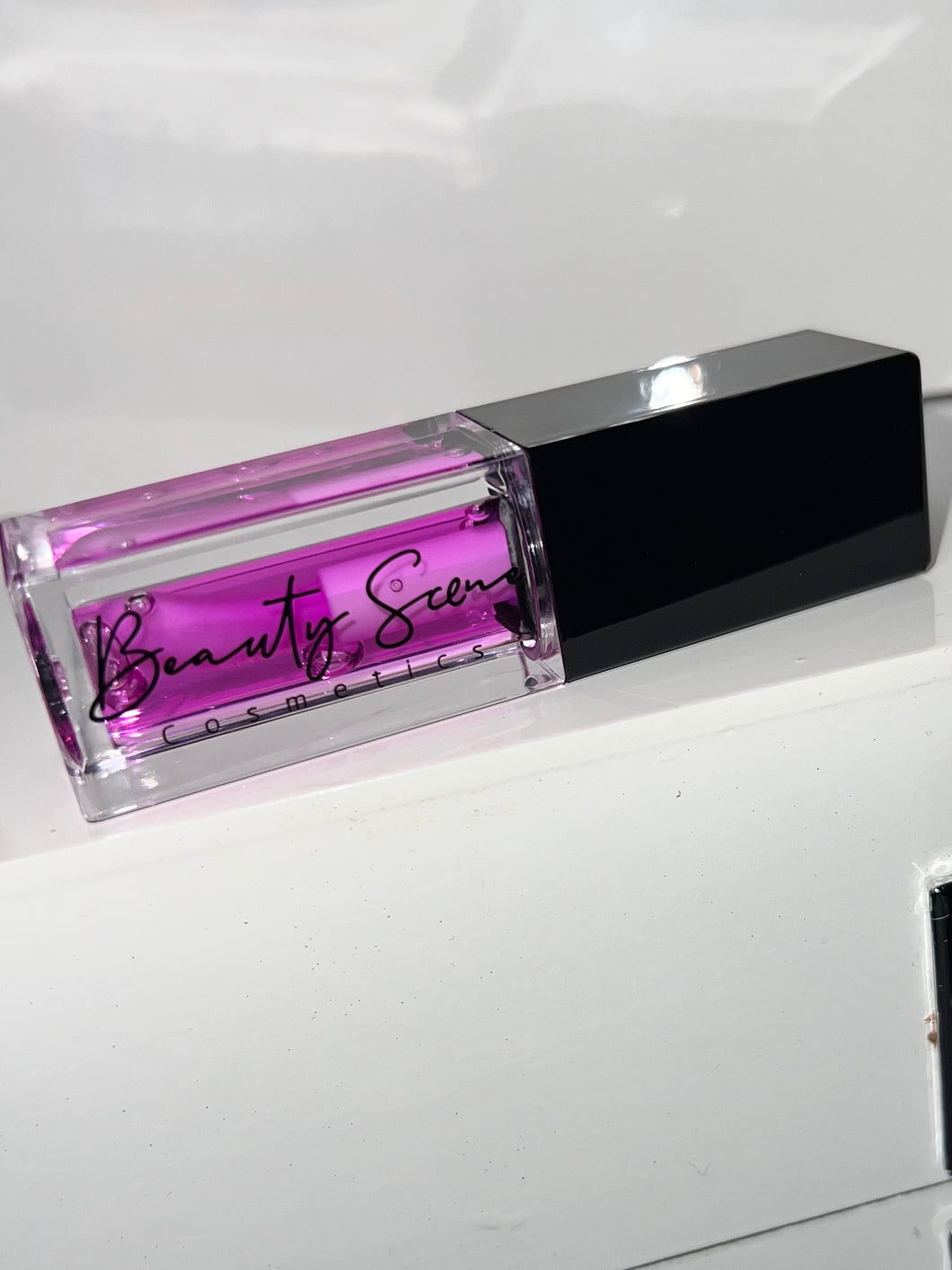 Ultra Light Lip Oil